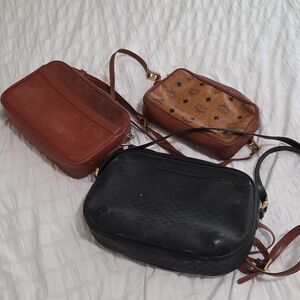 LV GUCCI MCM crossbody Lot